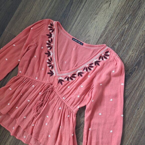 💙 Abercrombie & Fitch Boho Size S/M Lightweight Blouse Cotton Blend Cottage Cor - Picture 4 of 7